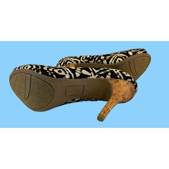 Christian Siriano Womens Size 8.5 Black and Cream Print, Cork Heels, Peep Toe - Picture 14 of 14